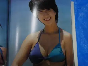 河合奈保子　水着