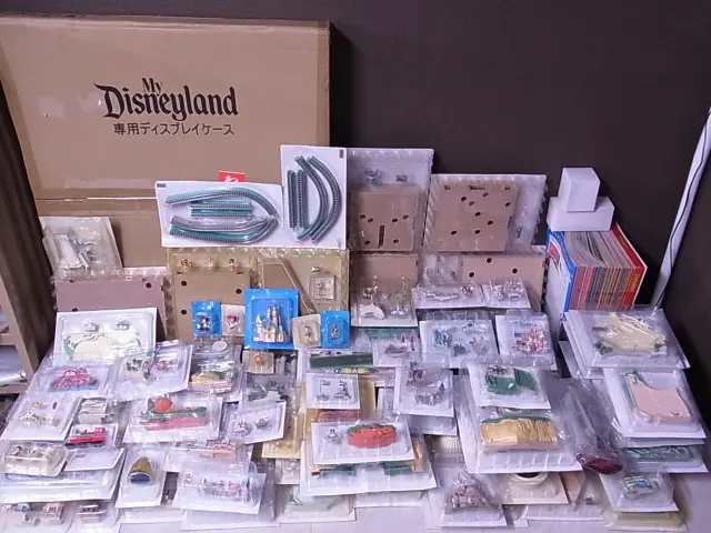 週刊 マイ・ディズニーランド専用ディスプレイケース