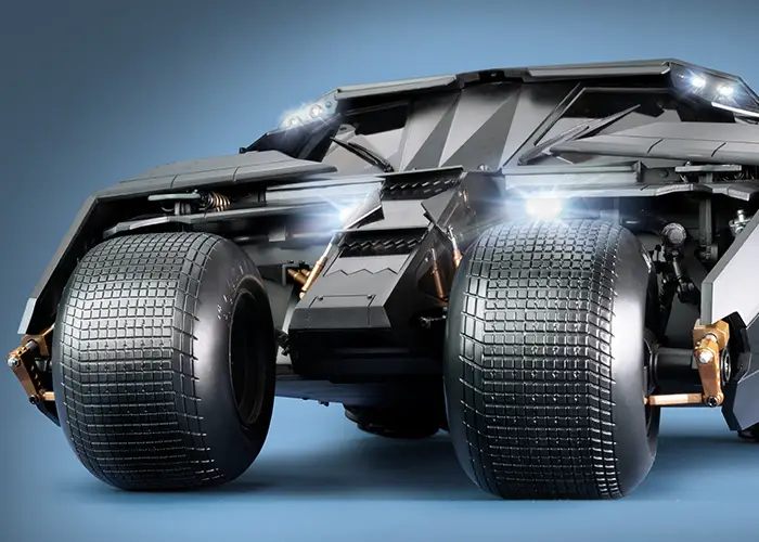 アシェット『メタル・ギミックモデル バットモービル タンブラー』フロント