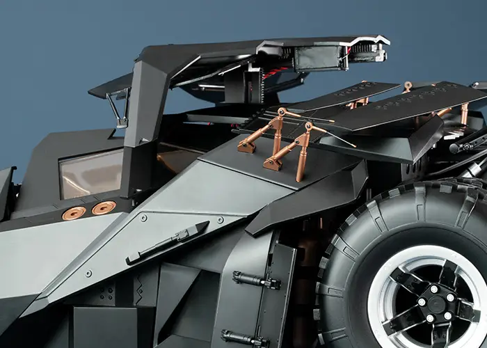 アシェット『メタル・ギミックモデル バットモービル タンブラー』ハッチ